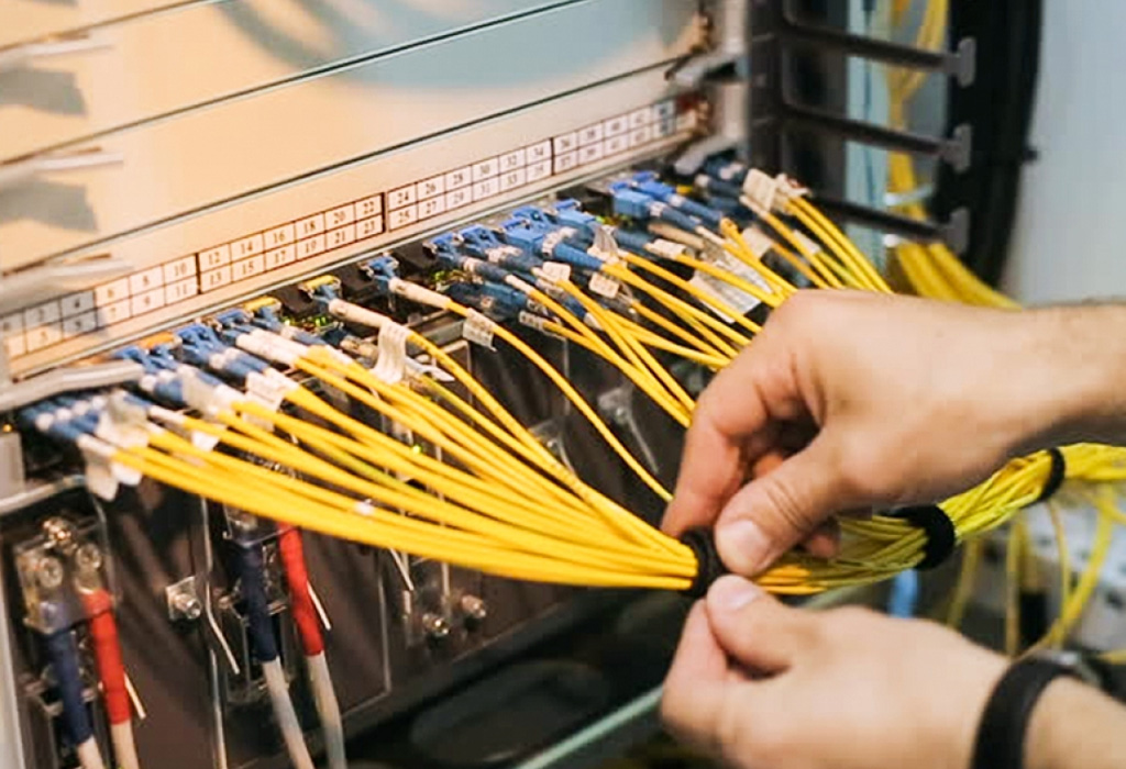 Elektrik & Zayıf Akım Hizmetleri